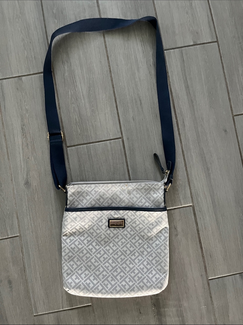 Tommy Hilfiger White Logo Crossbody with Navy Strap and Gold Hardware